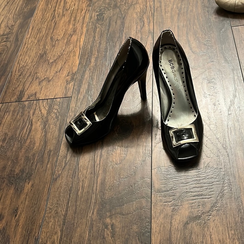 Bcb girls peep toe heels size 8